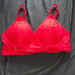 VS Pink Wireless Push-up Bra